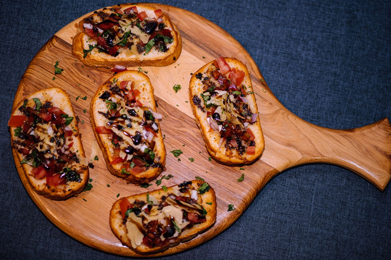 menu-item-breads-767x511 menu-item-breads-767x511